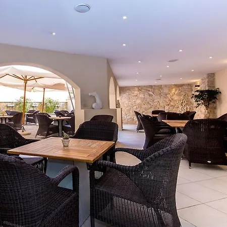 Tempo Di Mare 4*